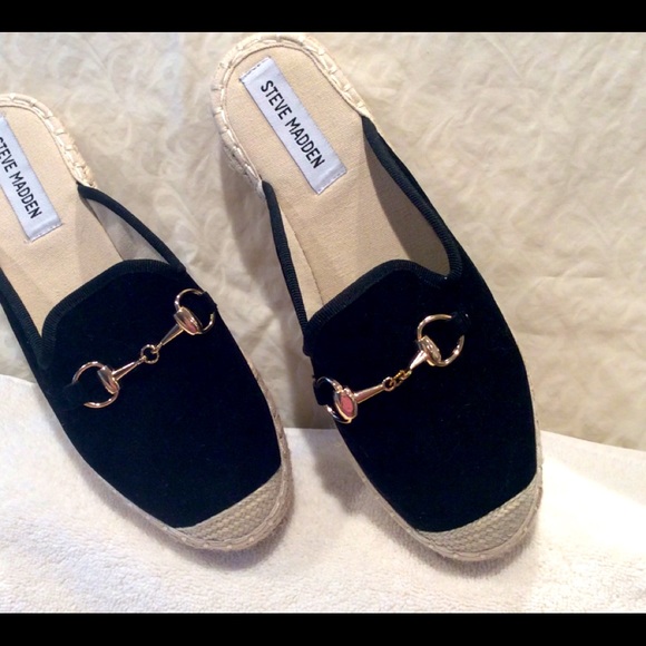 Slip on Steve Madden flat loafers black size 6 - Picture 1 of 6